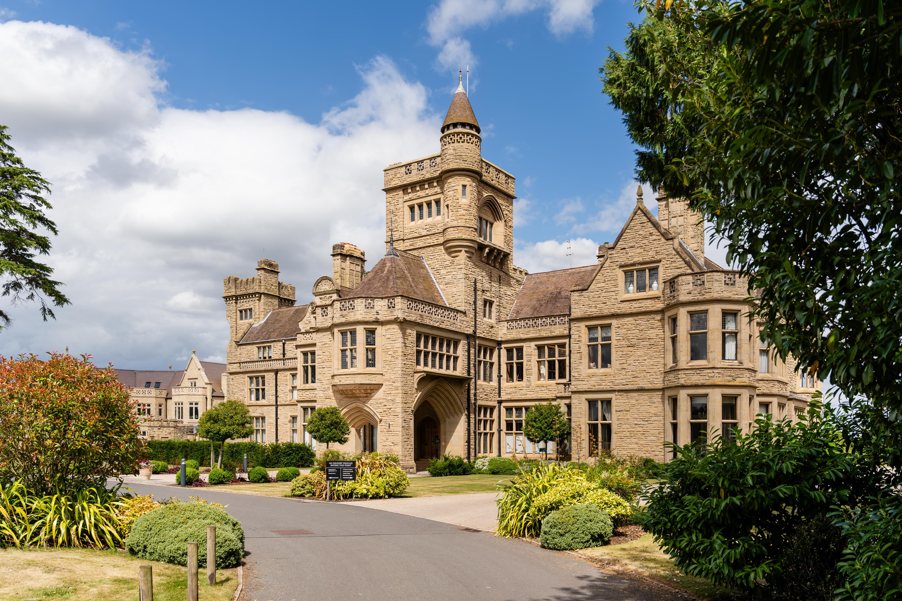 Haseley Manor - Exterior